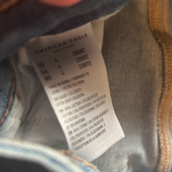 These are American Eagle size 4 short. - Picture 3 of 4